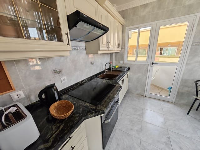 2 soverom Leilighet til salgs i Corralejo, La Oliva - € 250 000 (Ref: 9636407)