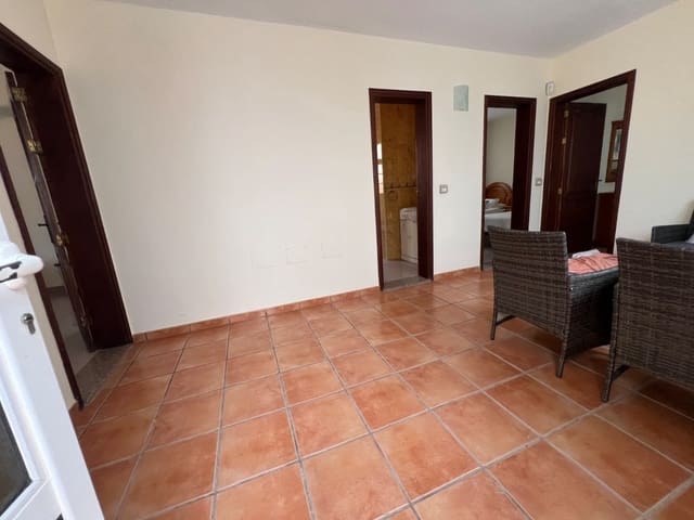 2 soverom Villa til salgs i Corralejo, La Oliva - € 405 000 (Ref: 9639054)