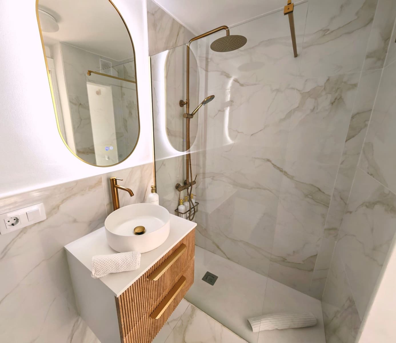 1 bedroom Apartment for sale in Corralejo - € 259,000 (Ref: 9663367)