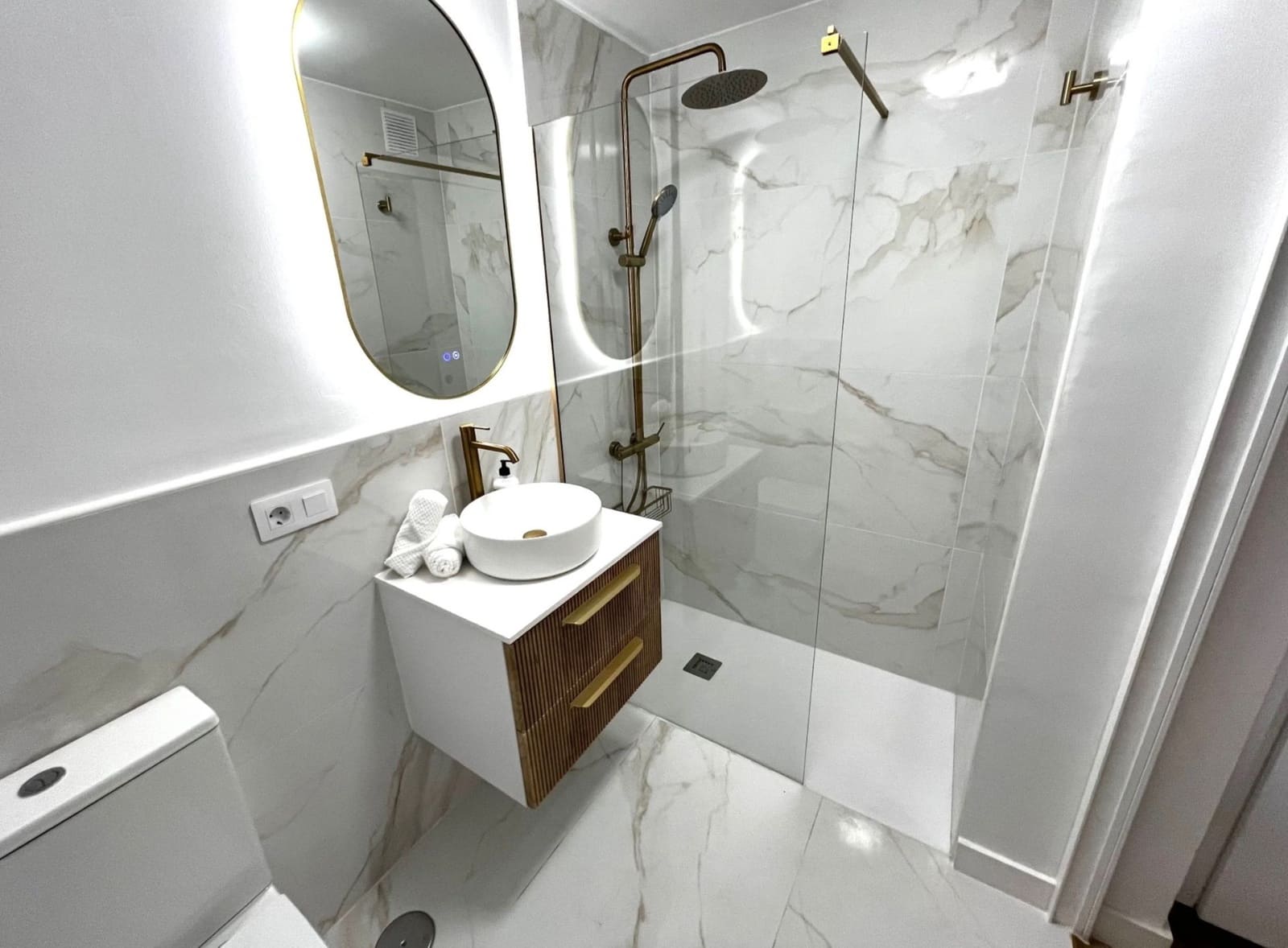 1 bedroom Apartment for sale in Corralejo - € 259,000 (Ref: 9663367)