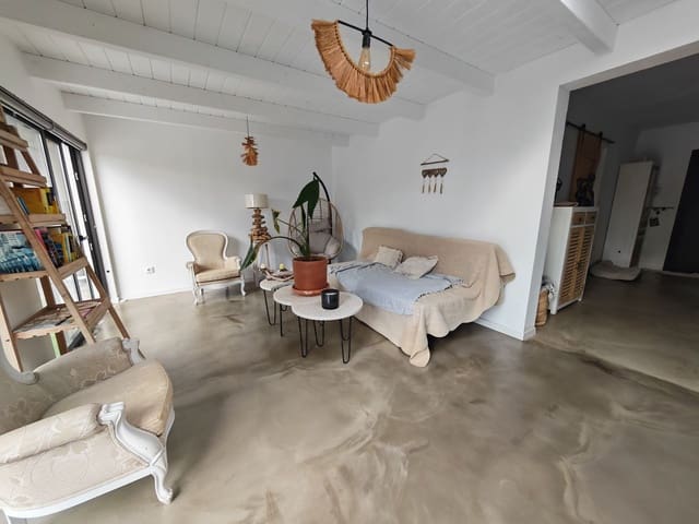 4 soverom Villa til salgs i Lajares, La Oliva med svømmebasseng - € 900 000 (Ref: 9755283)