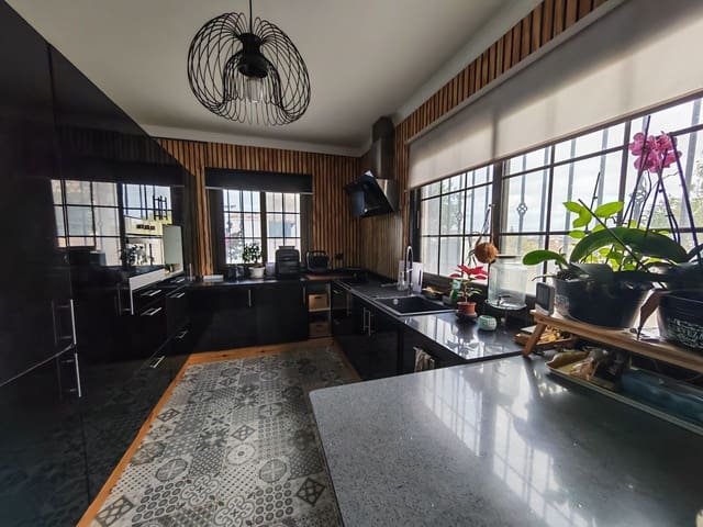 4 soverom Villa til salgs i Lajares, La Oliva med svømmebasseng - € 900 000 (Ref: 9755283)