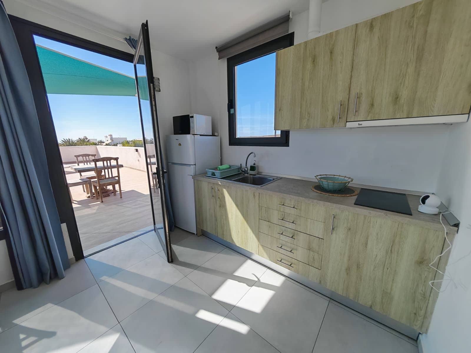 5 bedroom Villa for sale in Lajares - € 1,090,000 (Ref: 9819846)