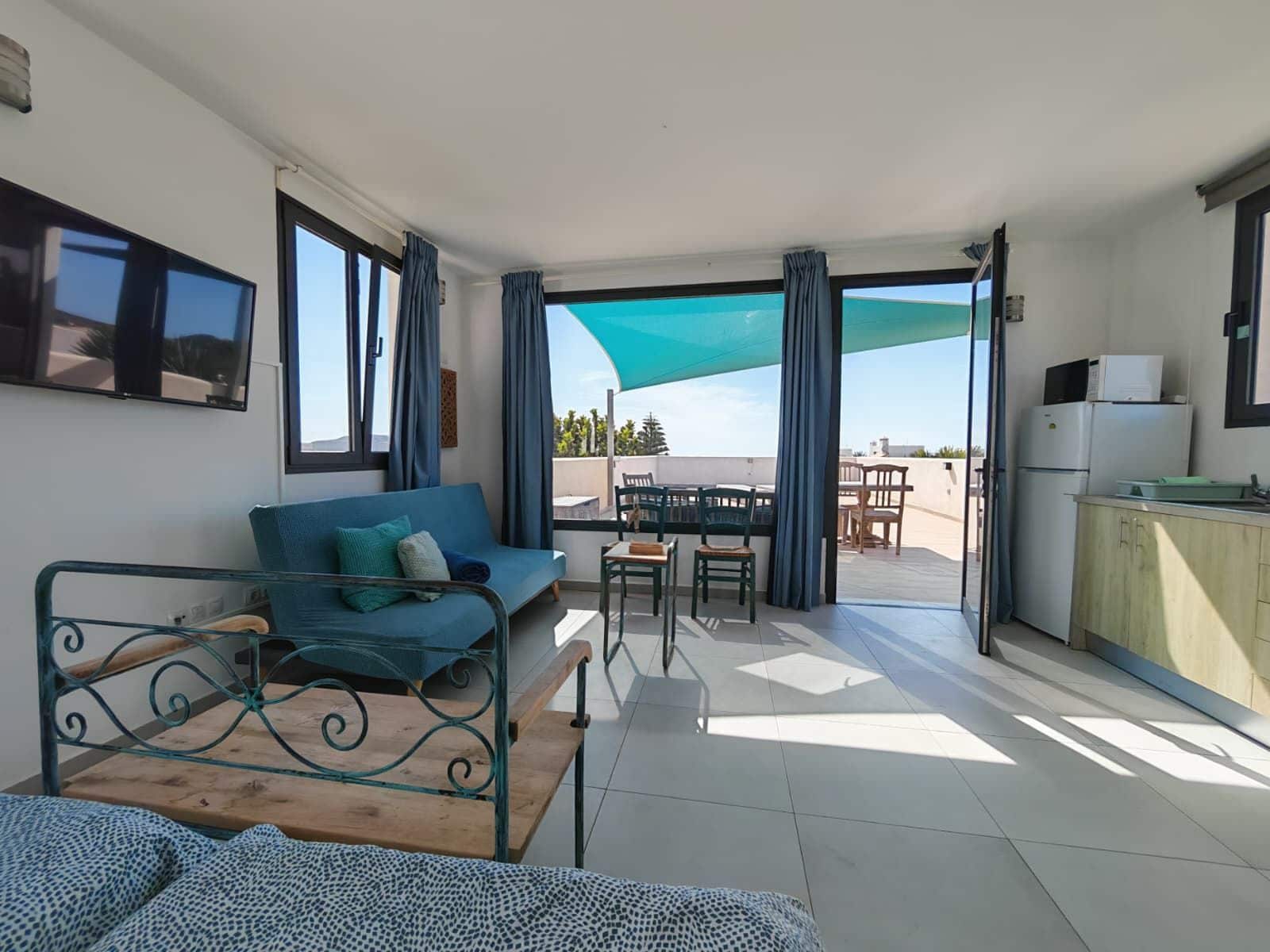 5 bedroom Villa for sale in Lajares - € 1,090,000 (Ref: 9819846)