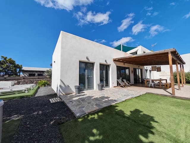 5 chambre Villa/Maison à vendre à Lajares, La Oliva - 1 090 000 € (Ref: 9819846)