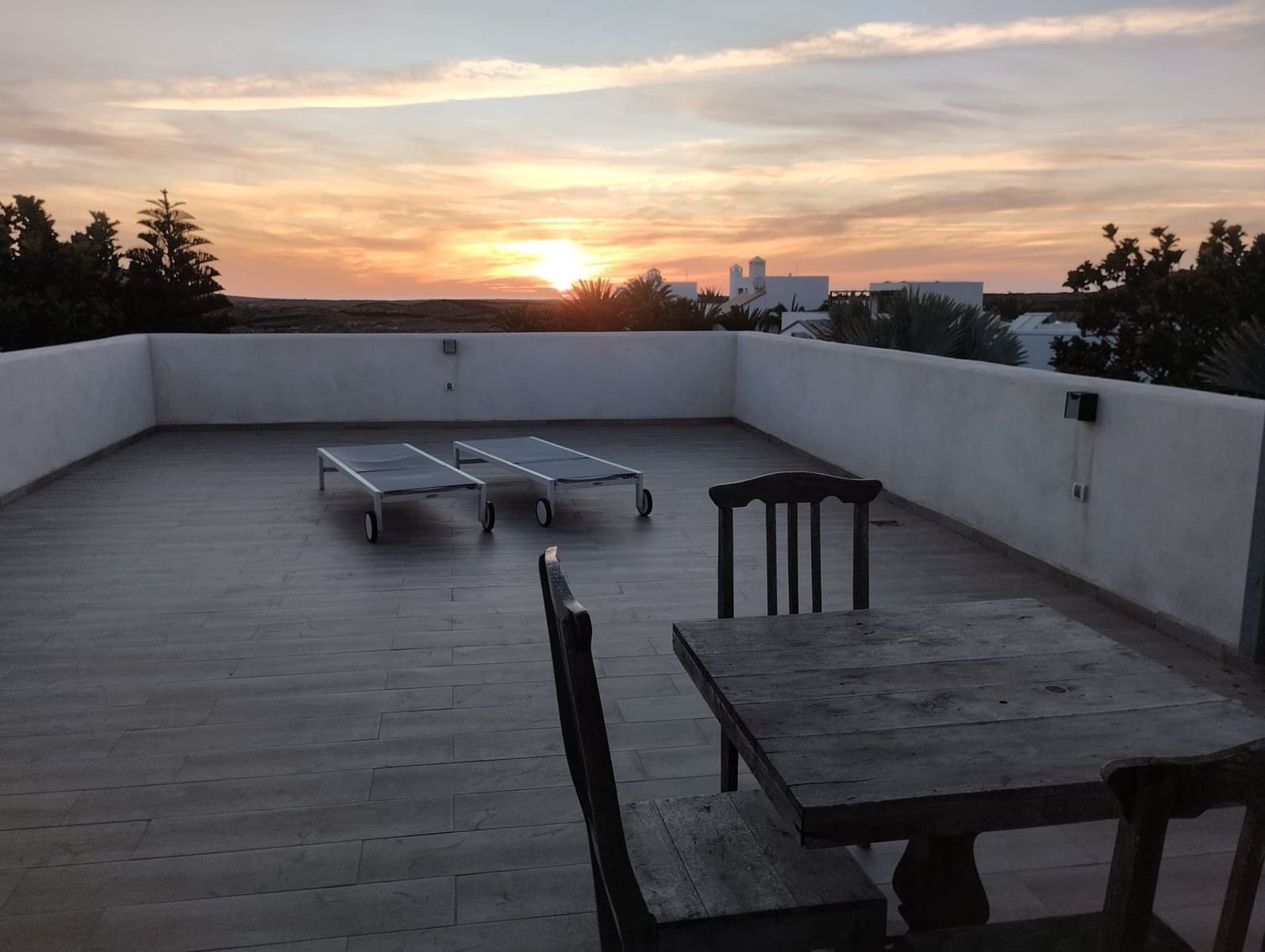 5 bedroom Villa for sale in Lajares - € 1,090,000 (Ref: 9819846)