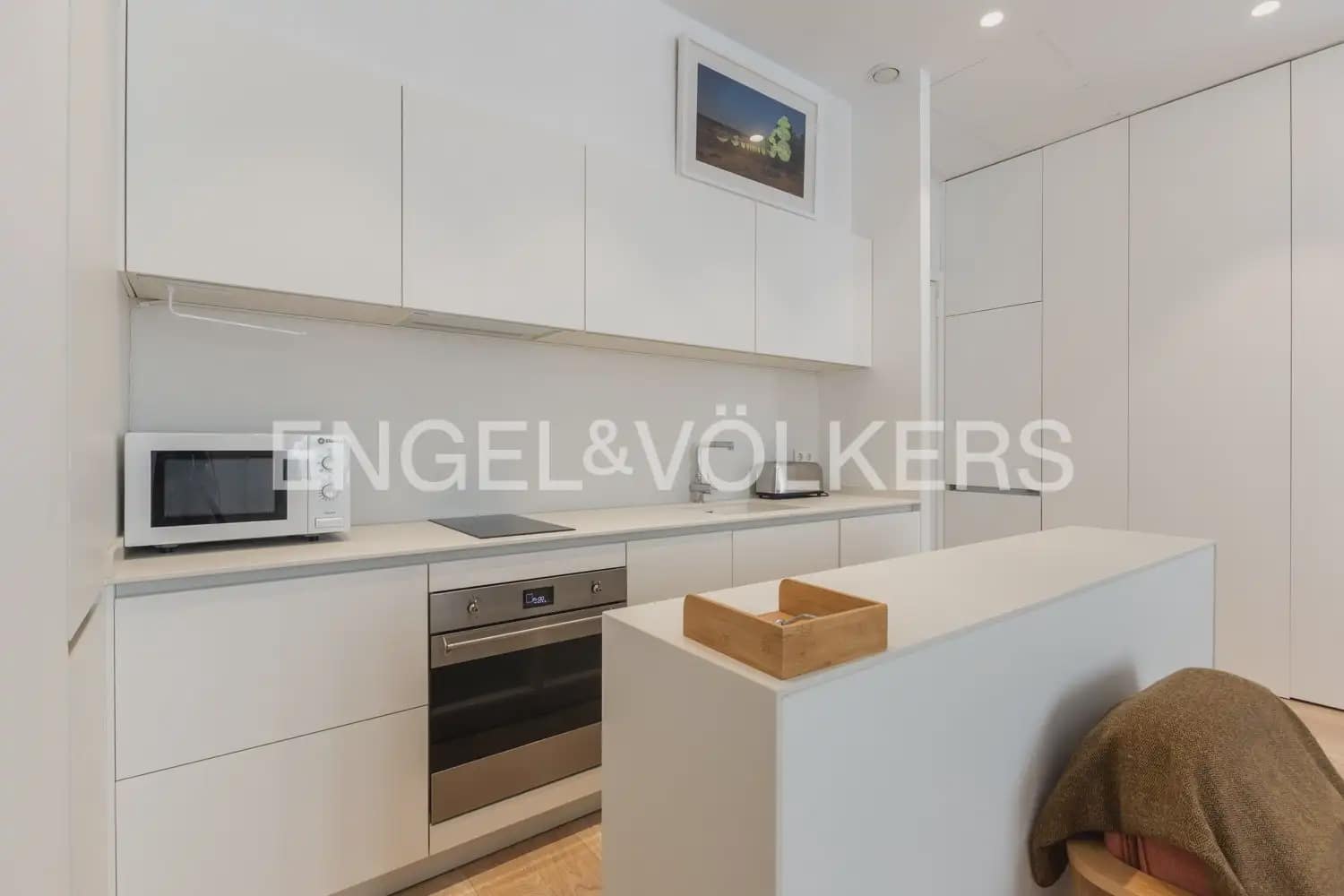 1 Zimmer Wohnung zu vermieten in Valencia Stadt - 1.750 € (Ref: 10000616)