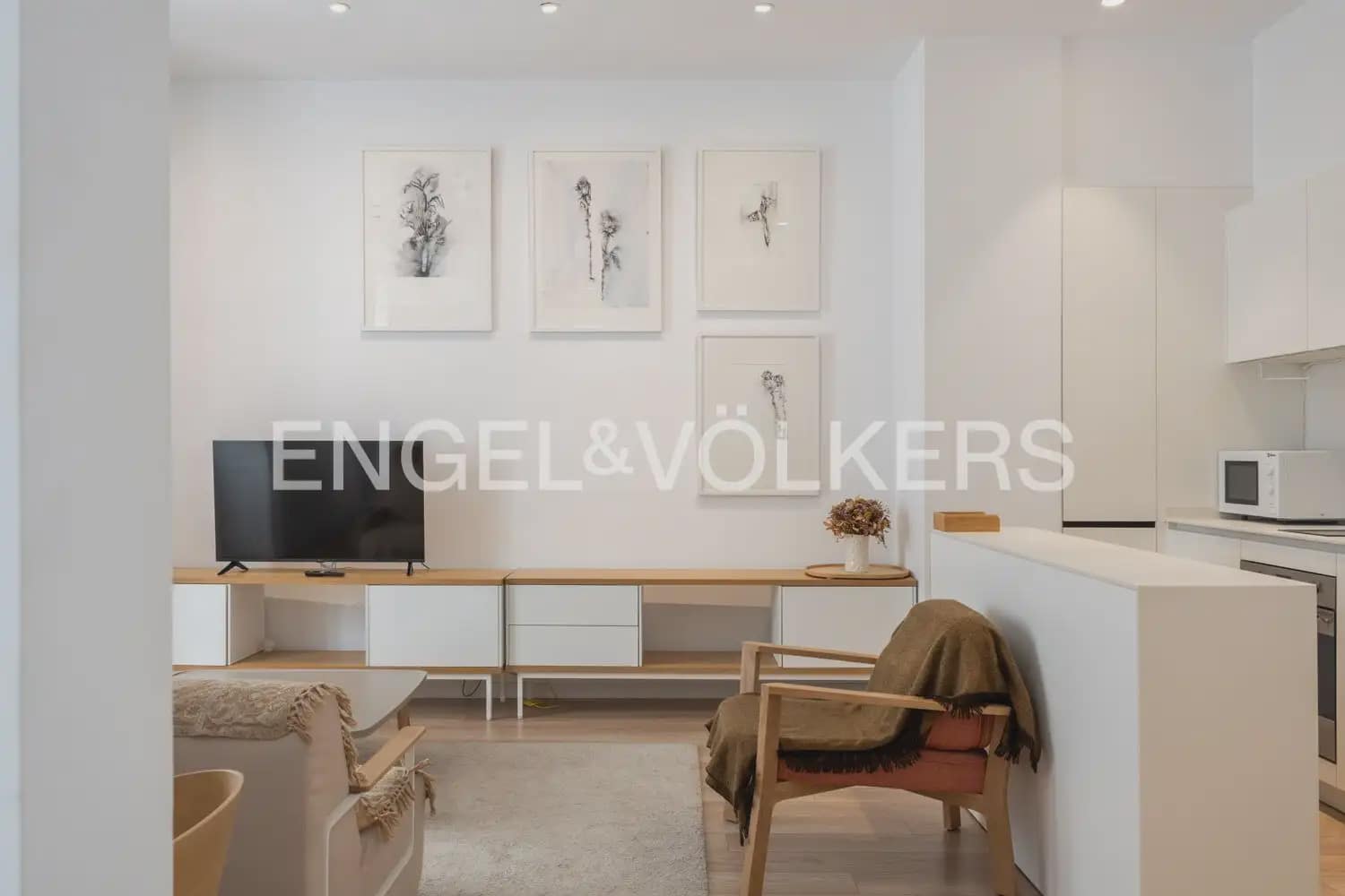 1 Zimmer Wohnung zu vermieten in Valencia Stadt - 1.750 € (Ref: 10000616)