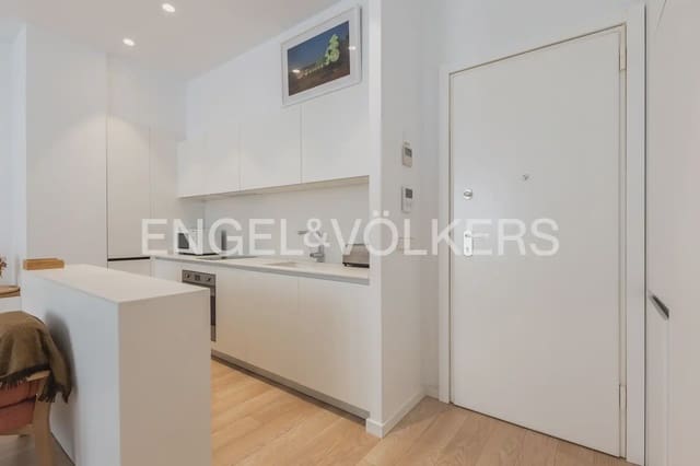 Piso de 1 habitación en La Seu, València ciudad en alquiler - 1.750 € (Ref: 10000616)