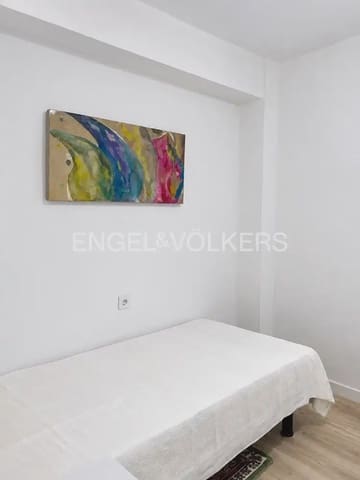 3 soveværelse Lejlighed til leje i Moncada - € 1.200 (Ref: 10000617)