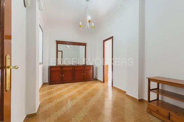 4 camera da letto Appartamento da affittare in Mont-Olivet, Valencia città - 1.400 € (Rif: 10000619)
