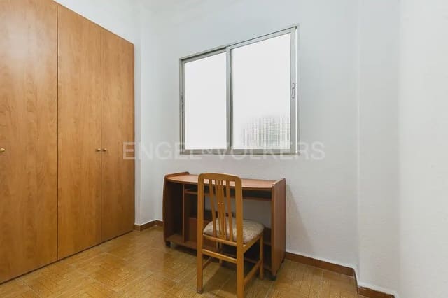 4 camera da letto Appartamento da affittare in Mont-Olivet, Valencia città - 1.400 € (Rif: 10000619)