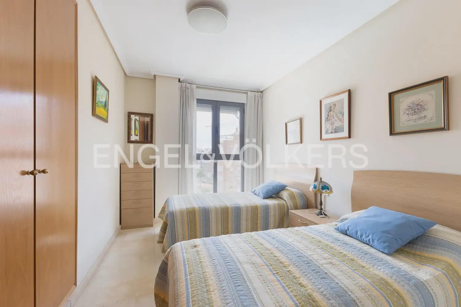3 Zimmer Wohnung zu vermieten in Valencia Stadt mit Pool Garage - 2.000 € (Ref: 10000620)