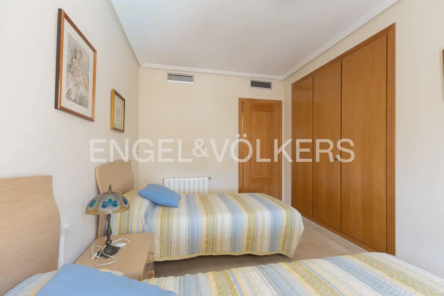 3 Zimmer Wohnung zu vermieten in Valencia Stadt mit Pool Garage - 2.000 € (Ref: 10000620)