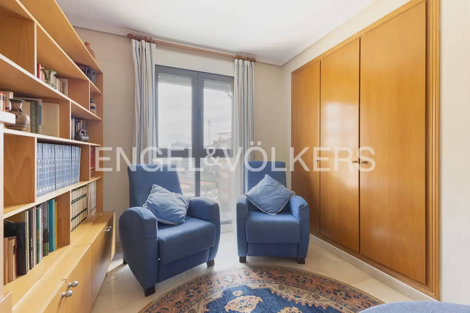 3 Zimmer Wohnung zu vermieten in Valencia Stadt mit Pool Garage - 2.000 € (Ref: 10000620)