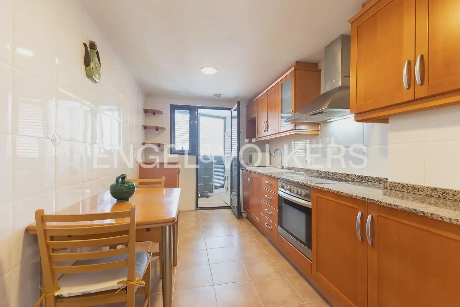 3 Zimmer Wohnung zu vermieten in Valencia Stadt mit Pool Garage - 2.000 € (Ref: 10000620)