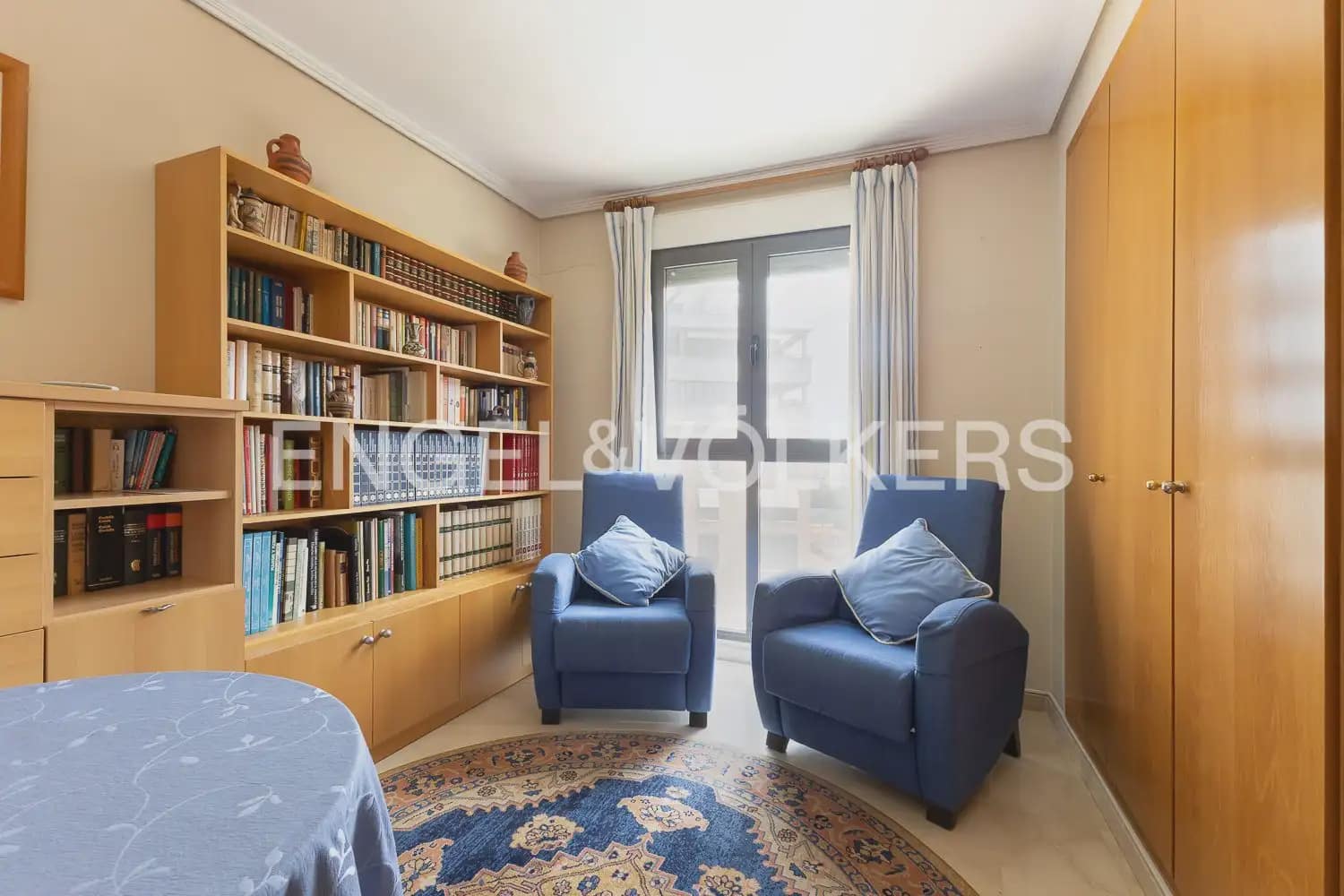 3 Zimmer Wohnung zu vermieten in Valencia Stadt mit Pool Garage - 2.000 € (Ref: 10000620)