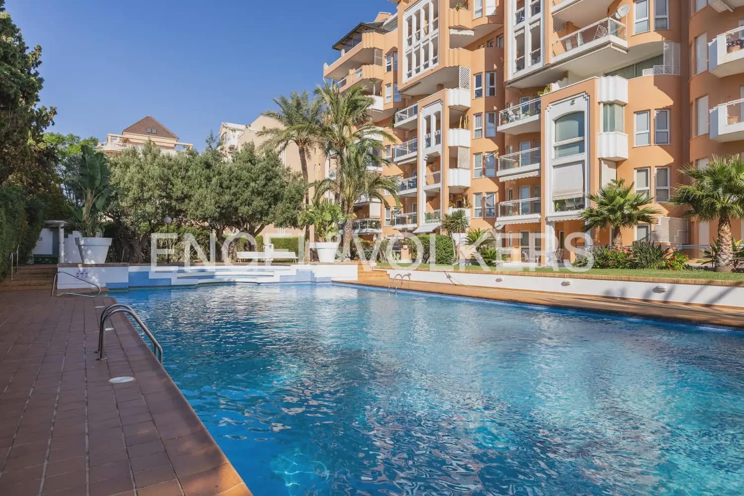 2 bedroom Flat for rent in Denia with pool - € 1,550 (Ref: 10000621)