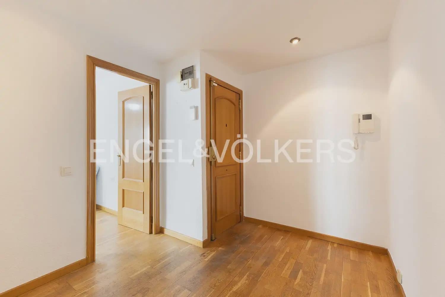 Ático de 4 habitaciones en València ciudad en venta con garaje - 580.000 € (Ref: 10000622)