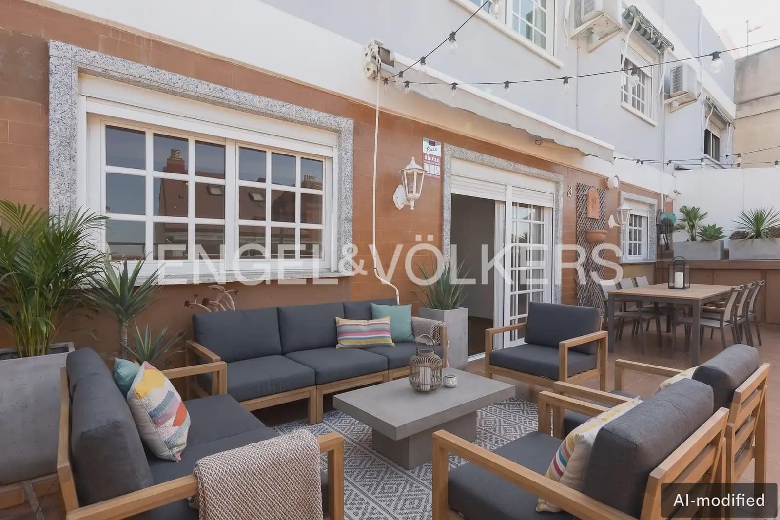 Ático de 4 habitaciones en València ciudad en venta con garaje - 580.000 € (Ref: 10000622)
