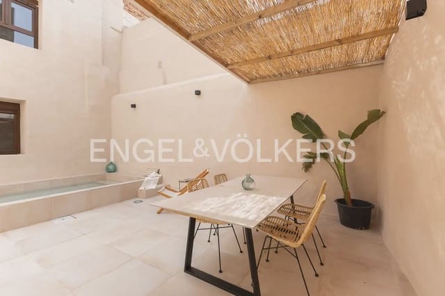 3 makuuhuone Omakotitalo myytävänä paikassa Náquera mukana uima-altaan - 395 000 € (Ref: 10000623)