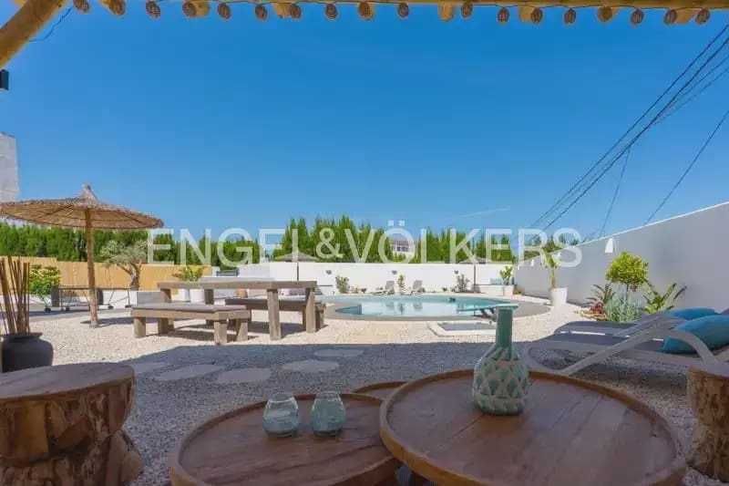 6 bedroom Villa for sale in Javea / Xabia - € 1,250,000 (Ref: 10000624)