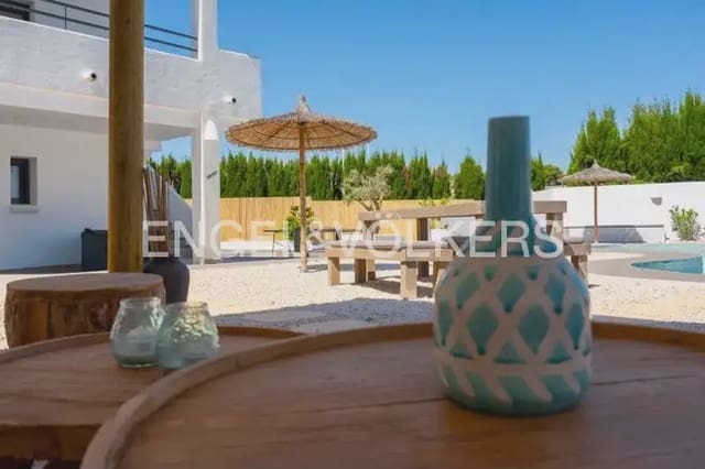 6 bedroom Villa for sale in Montañar - El Arenal, Javea / Xàbia - € 1,250,000 (Ref: 10000624)