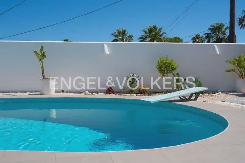 6 bedroom Villa for sale in Javea / Xabia - € 1,250,000 (Ref: 10000624)