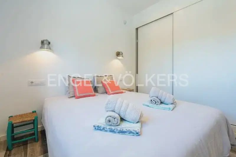 6 bedroom Villa for sale in Javea / Xabia - € 1,250,000 (Ref: 10000624)