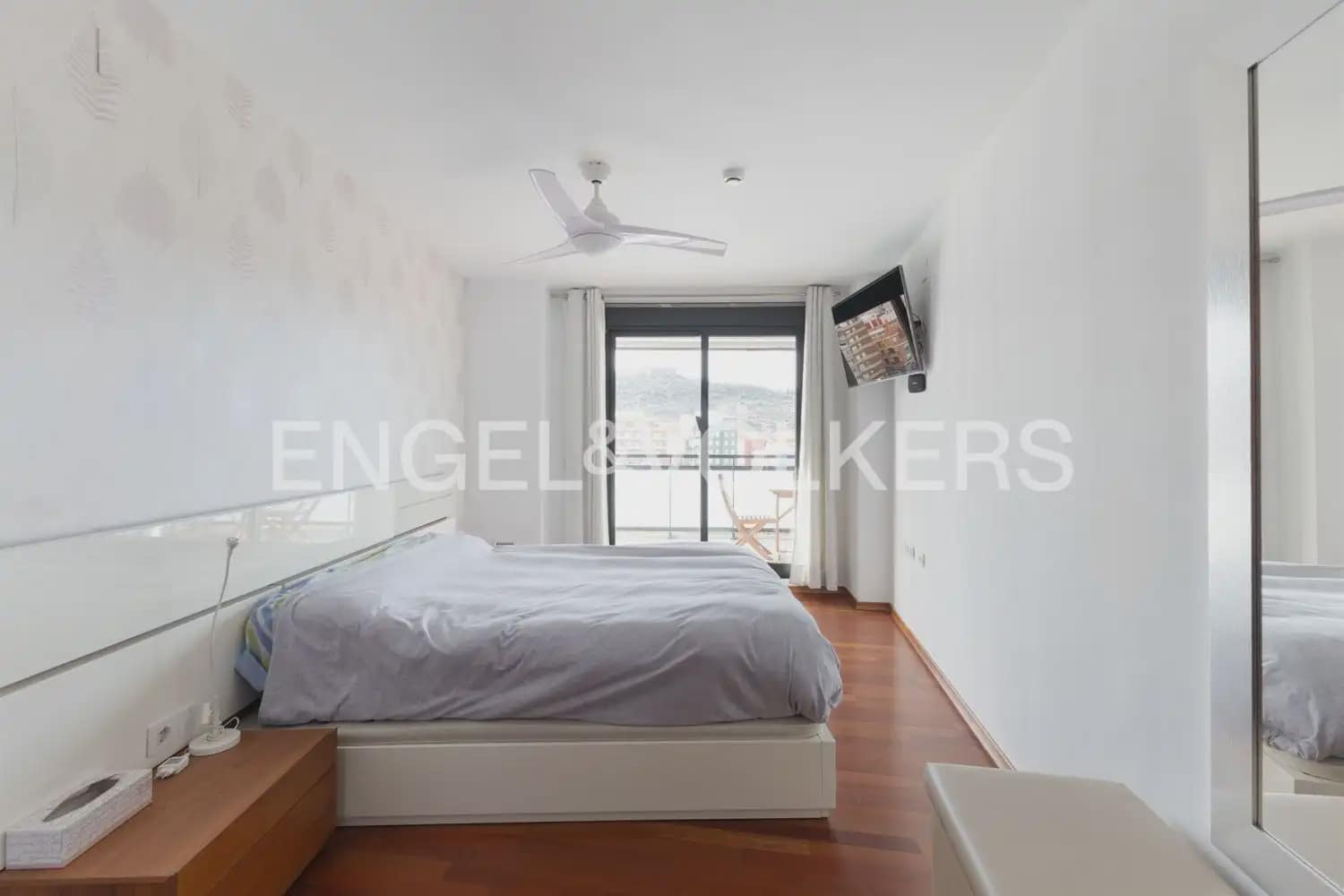 4 slaapkamer Flat te huur in Sagunto / Sagunt met zwembad garage - € 2.000 (Ref: 10001225)