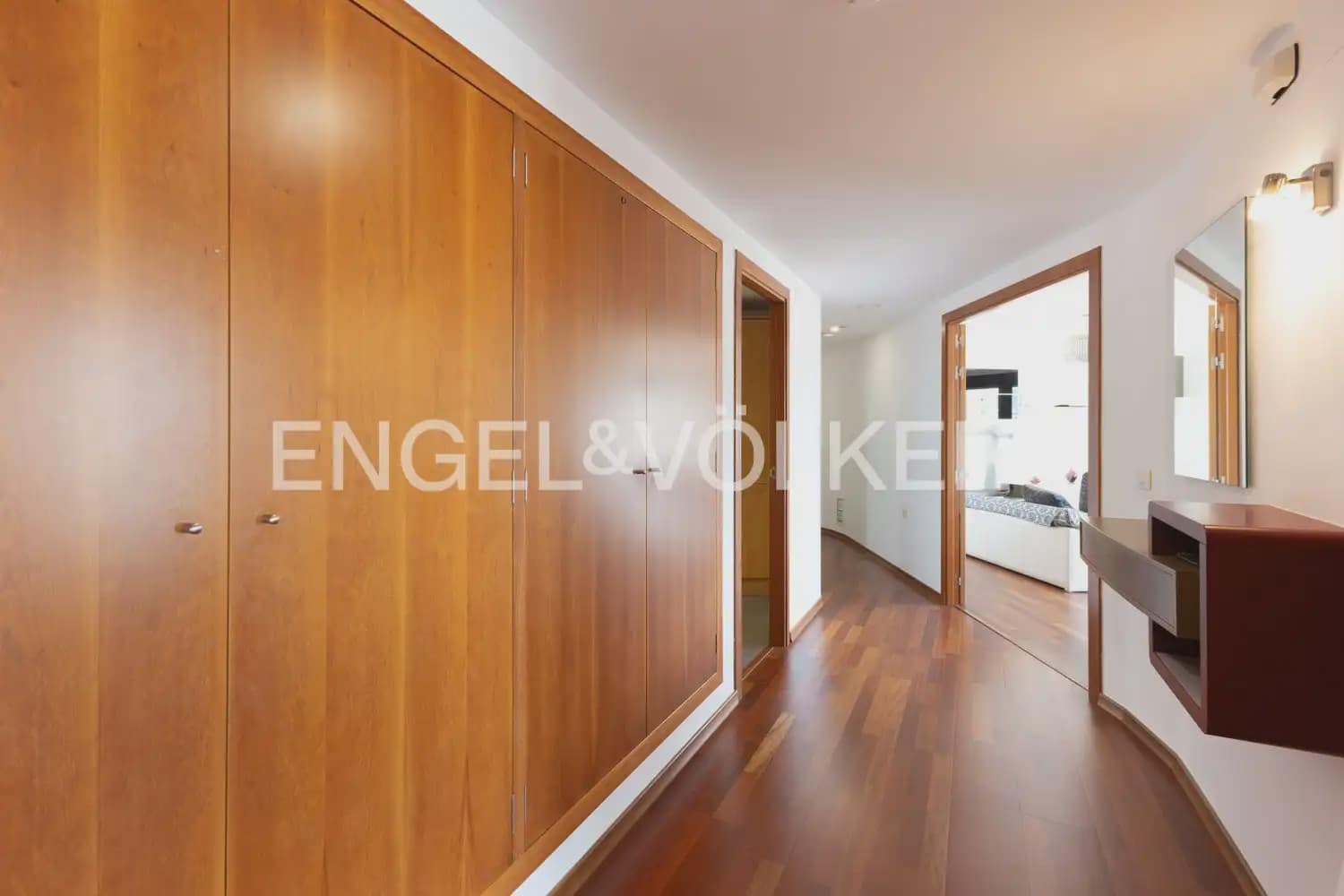 4 slaapkamer Flat te huur in Sagunto / Sagunt met zwembad garage - € 2.000 (Ref: 10001225)