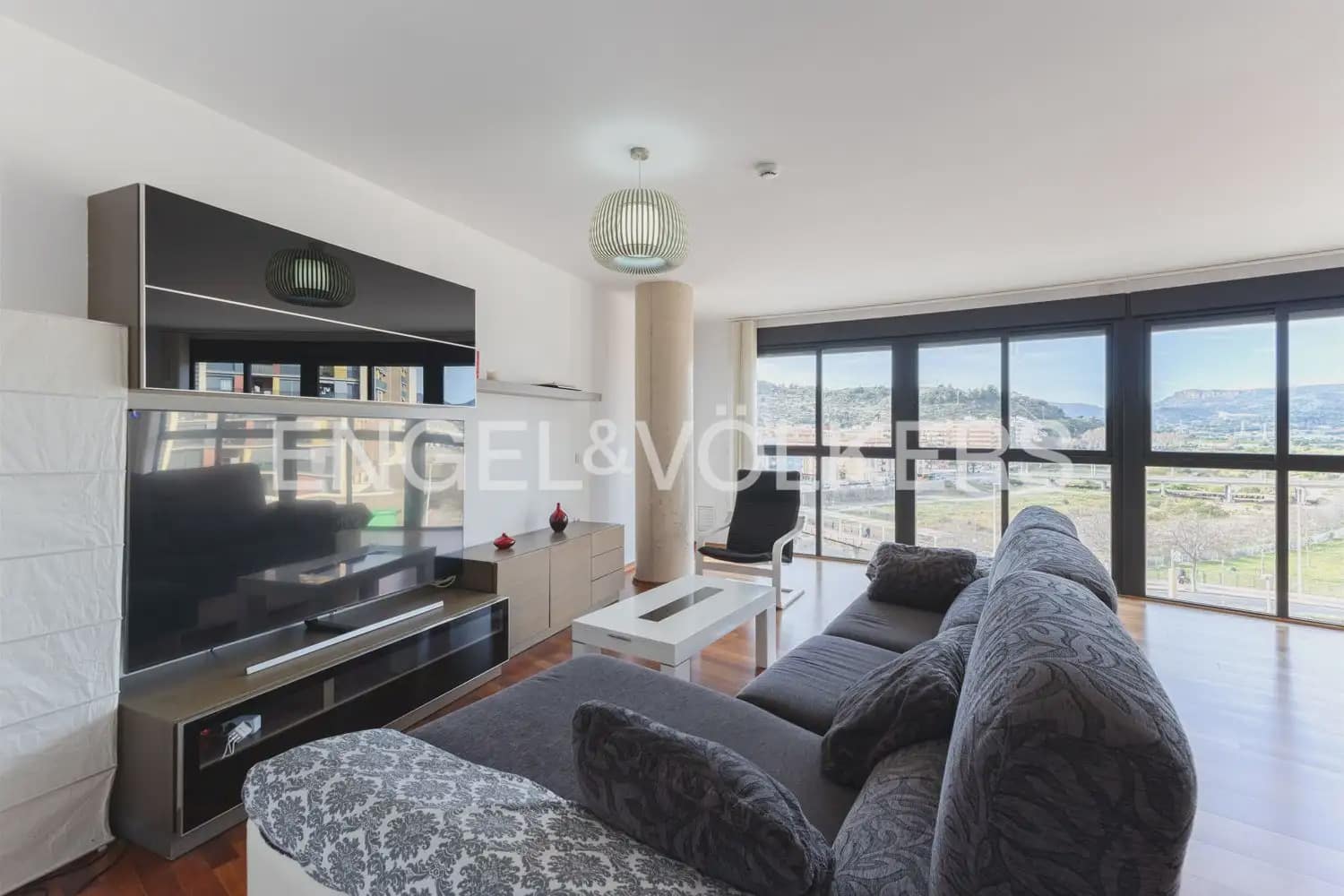 4 slaapkamer Flat te huur in Sagunto / Sagunt met zwembad garage - € 2.000 (Ref: 10001225)