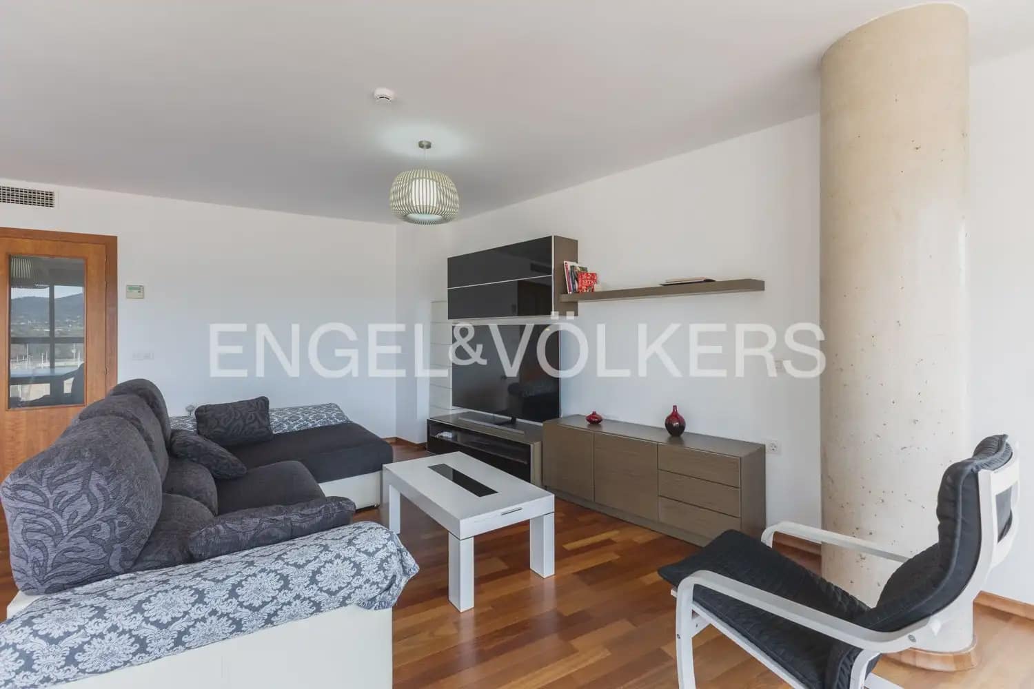 4 slaapkamer Flat te huur in Sagunto / Sagunt met zwembad garage - € 2.000 (Ref: 10001225)
