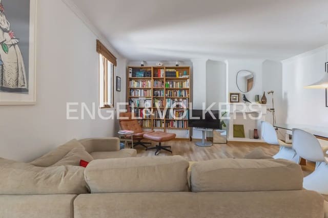 3 bedroom Flat for sale in El Carme, Valencia city - € 425,000 (Ref: 10004313)