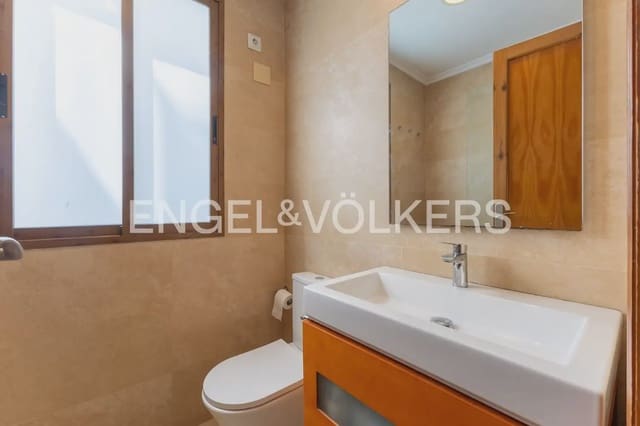 3 bedroom Flat for sale in El Carme, Valencia city - € 425,000 (Ref: 10004313)