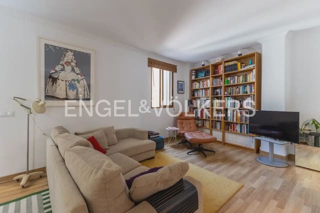 3 bedroom Flat for sale in El Carme, Valencia city - € 425,000 (Ref: 10004313)