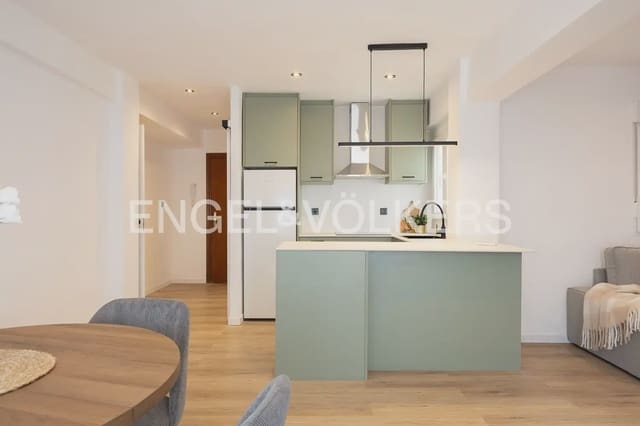 2 quarto Apartamento para arrendar em Mont-Olivet, Valência cidade - 1 600 € (Ref: 10004585)