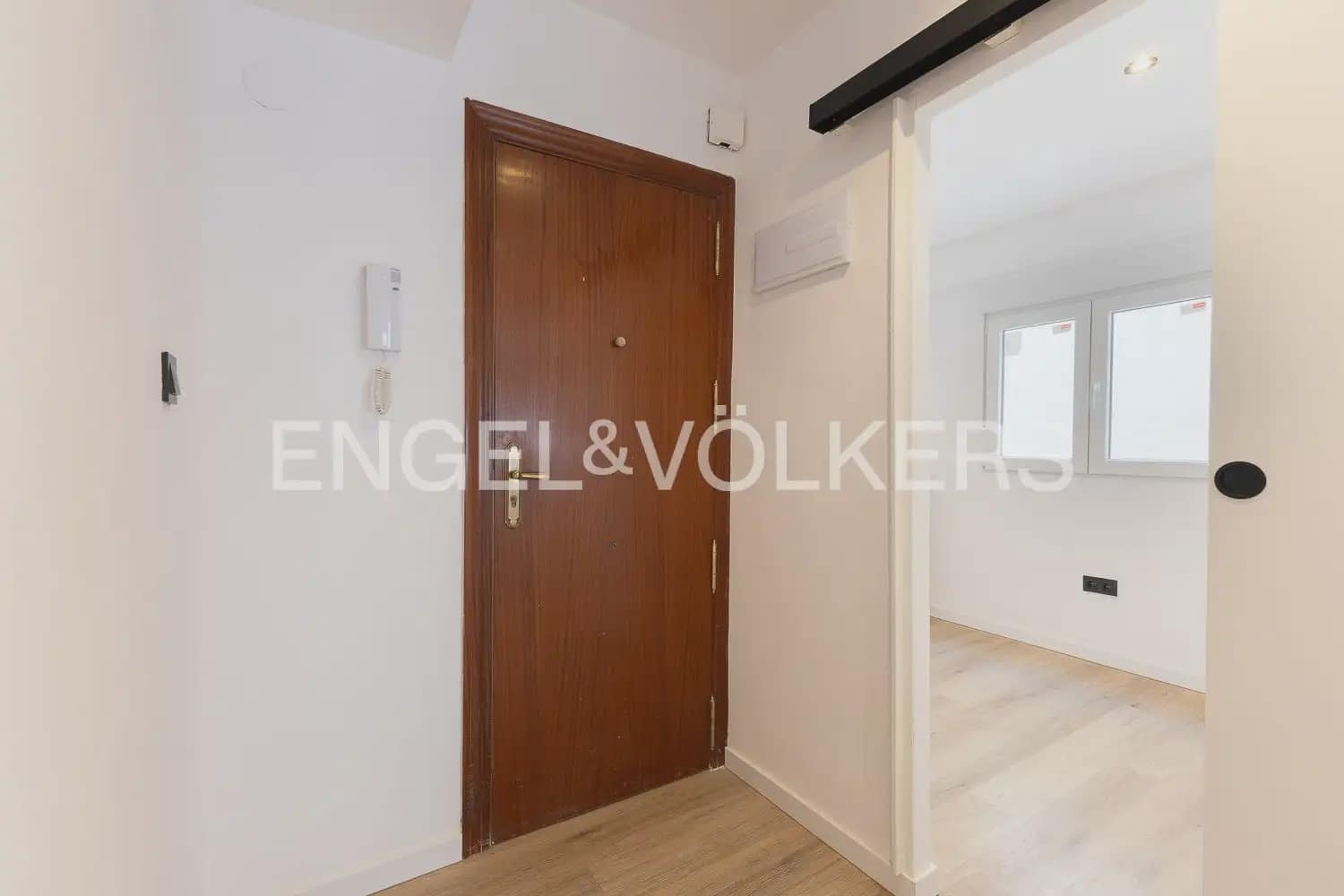 2 quarto Apartamento para arrendar em Valencia cidade - 1 600 € (Ref: 10004585)