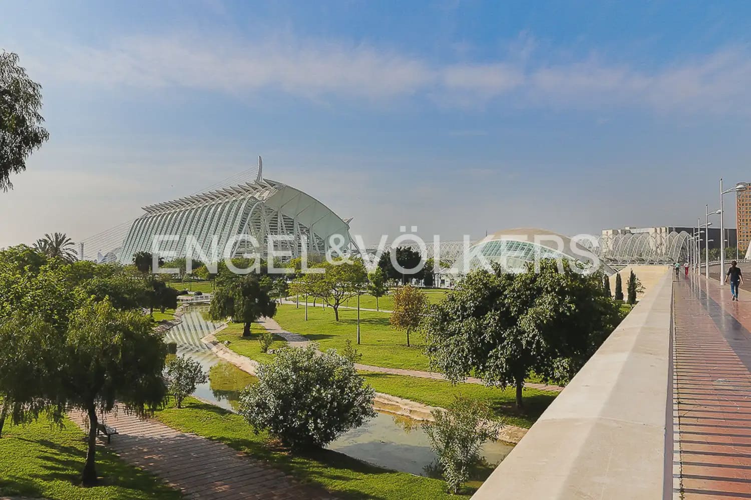 2 quarto Apartamento para arrendar em Valencia cidade - 1 600 € (Ref: 10004585)