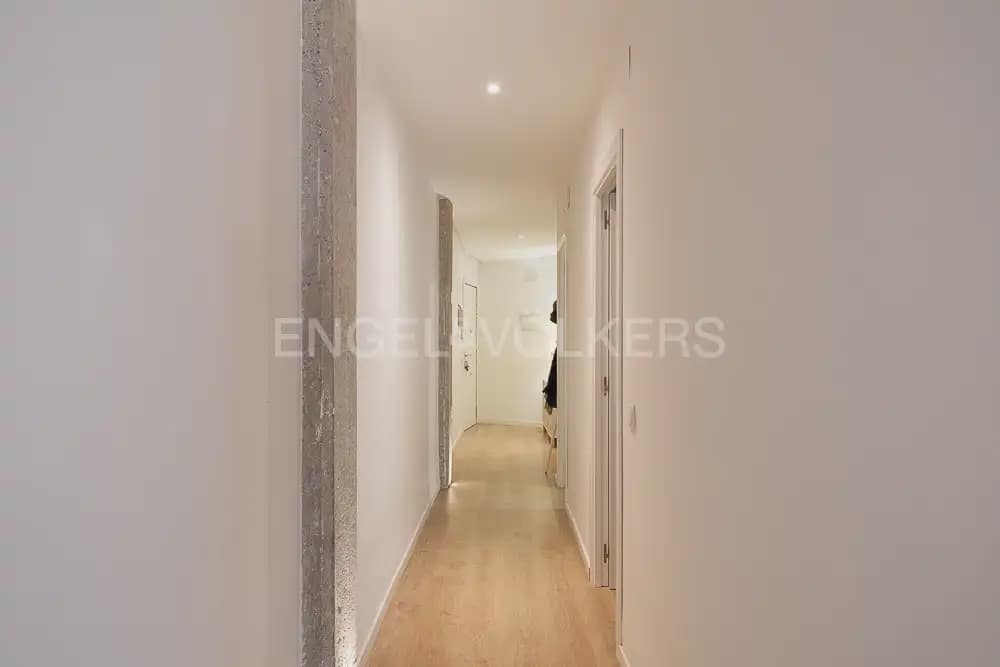 Piso de 2 habitaciones en València ciudad en alquiler - 2.500 € (Ref: 10004687)