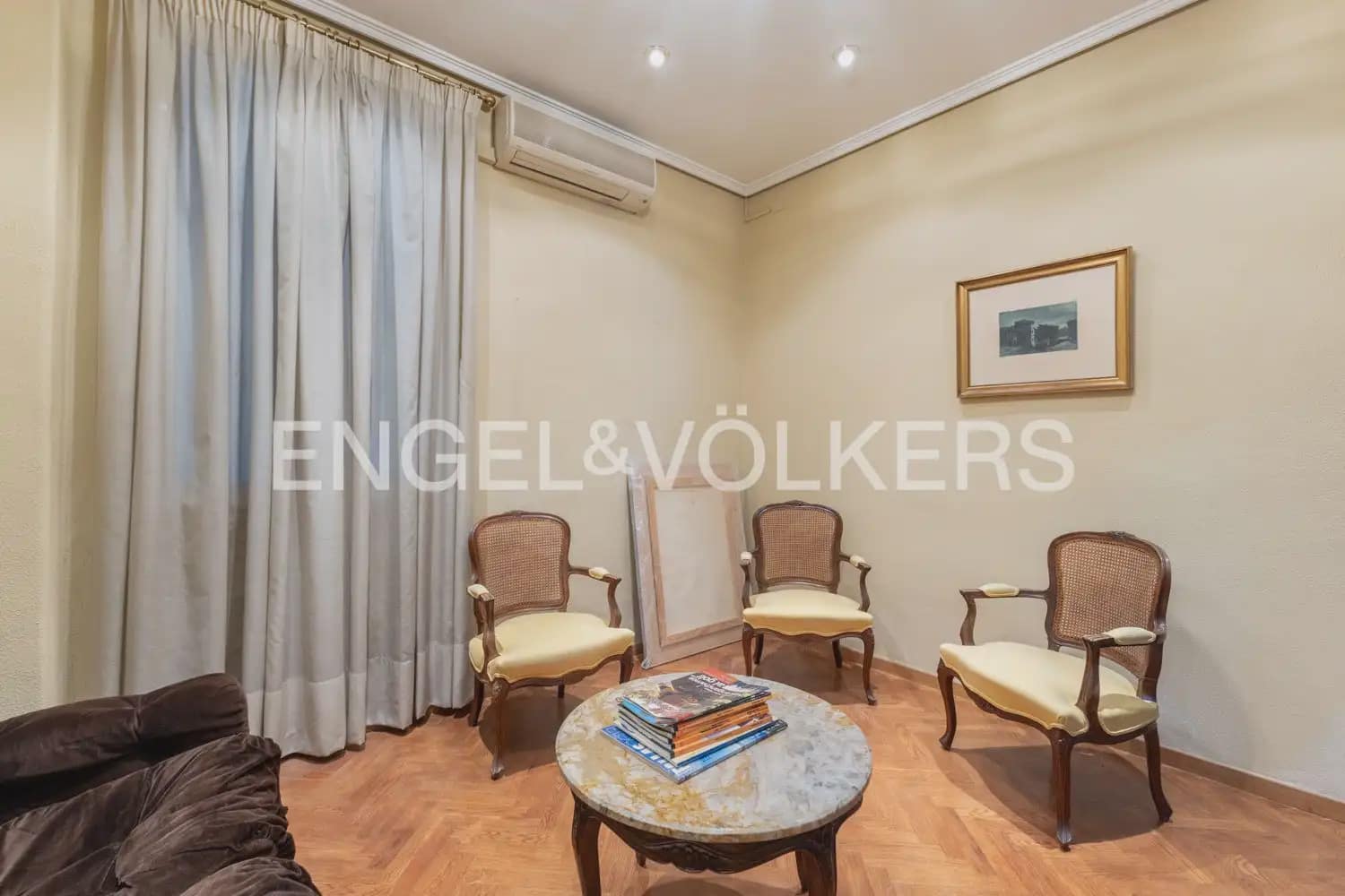 4 Zimmer Wohnung zu verkaufen in Valencia Stadt - 835.000 € (Ref: 10004688)