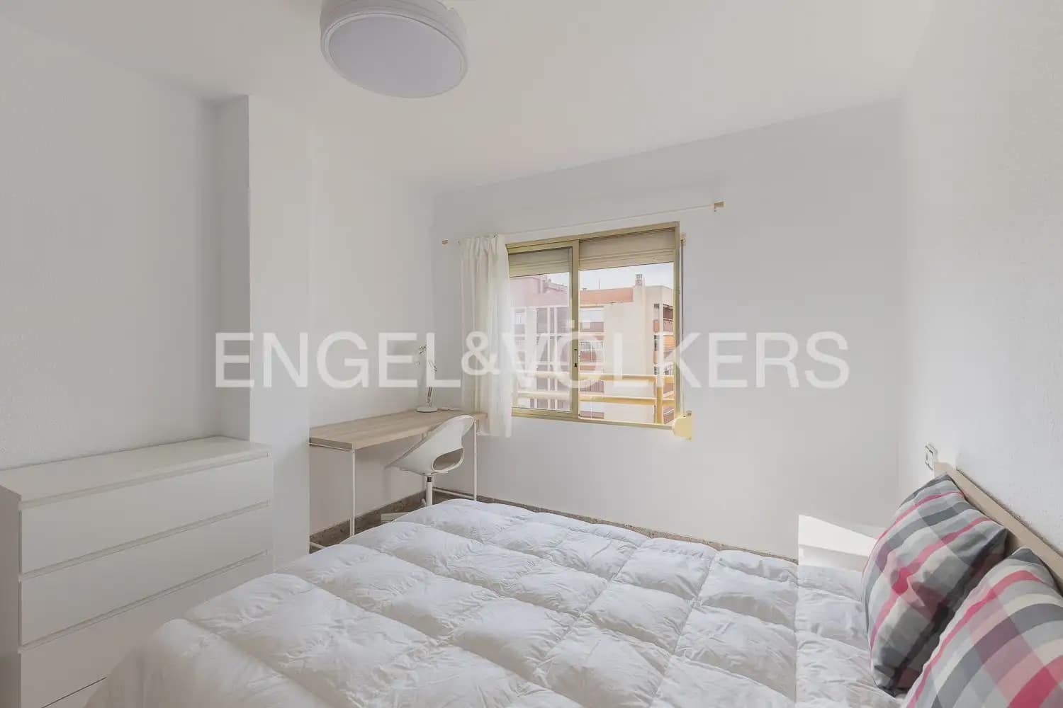4 chambre Appartement à vendre à Valence ville avec garage - 430 000 € (Ref: 10004765)