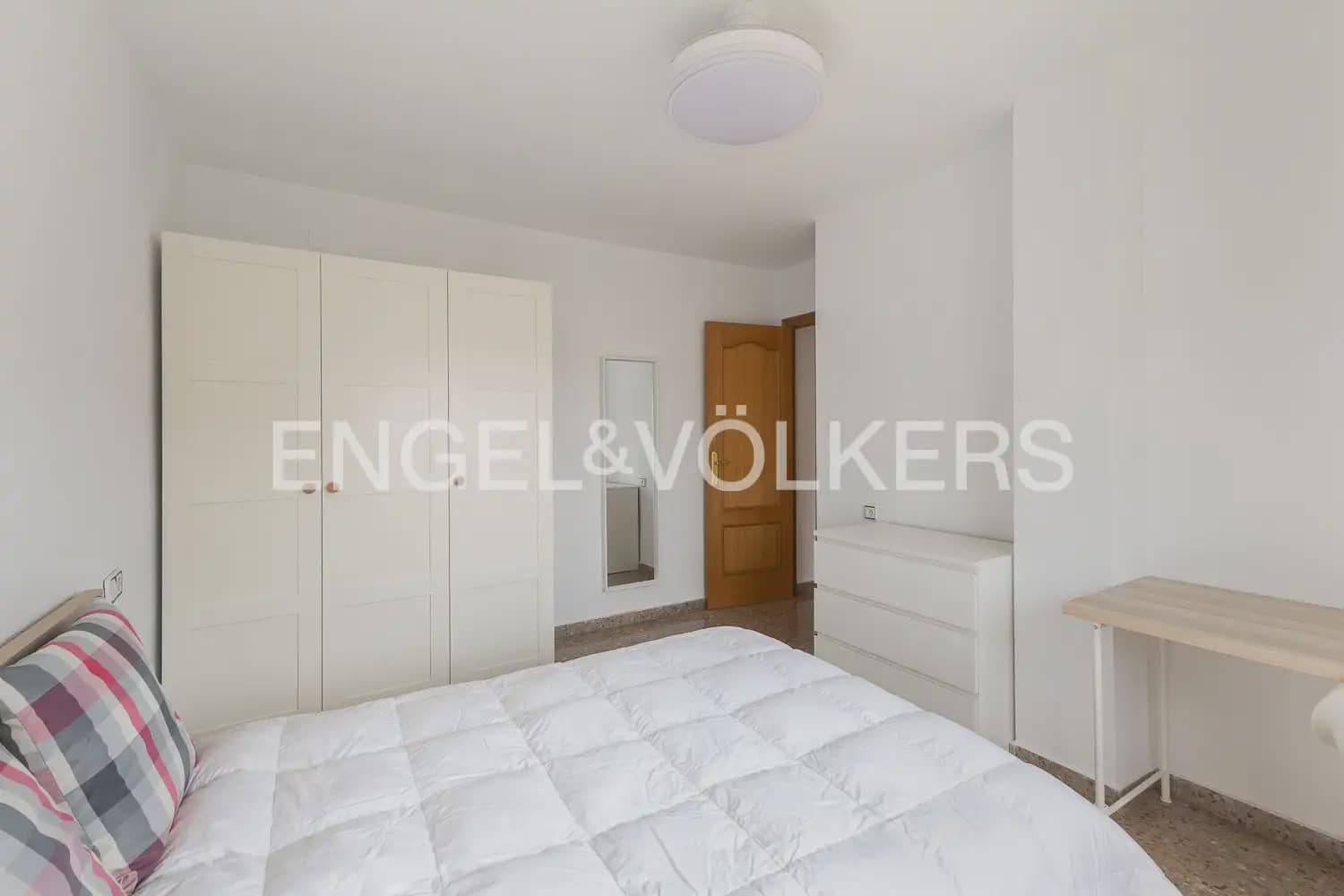 4 chambre Appartement à vendre à Valence ville avec garage - 430 000 € (Ref: 10004765)