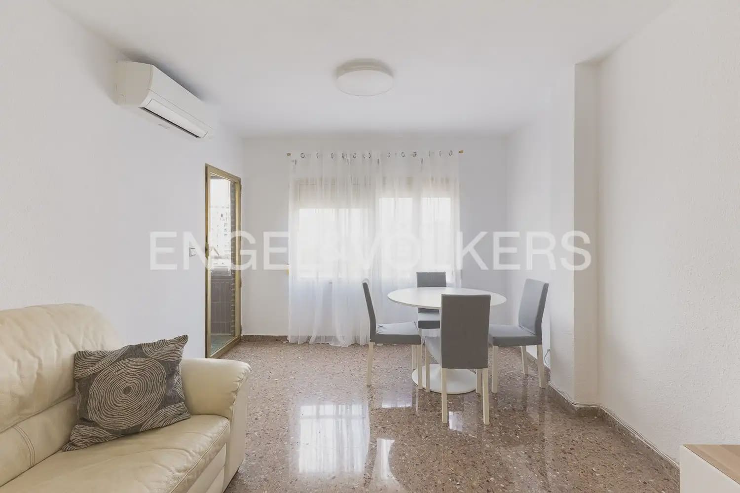 4 chambre Appartement à vendre à Valence ville avec garage - 430 000 € (Ref: 10004765)