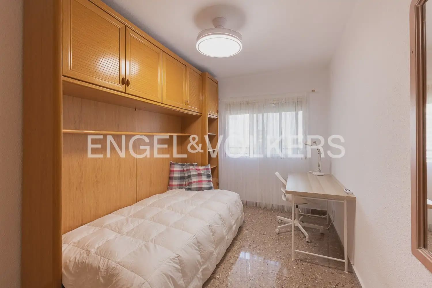 4 chambre Appartement à vendre à Valence ville avec garage - 430 000 € (Ref: 10004765)