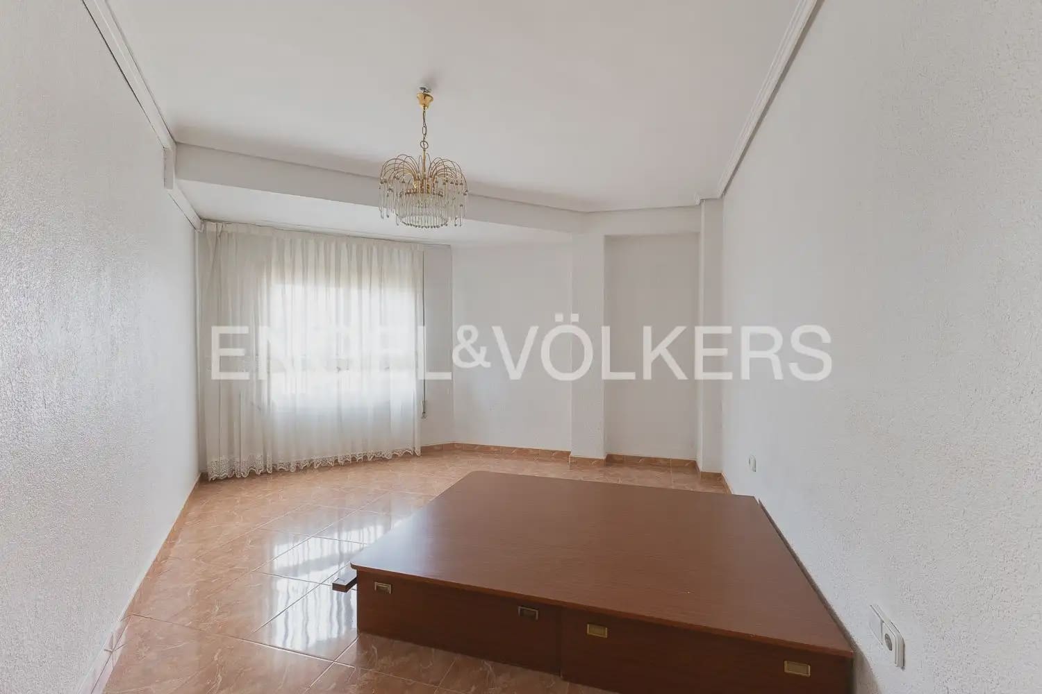4 chambre Appartement à vendre à Mislata - 320 000 € (Ref: 10004766)