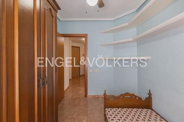 4 chambre Appartement à vendre à Mislata - 320 000 € (Ref: 10004766)