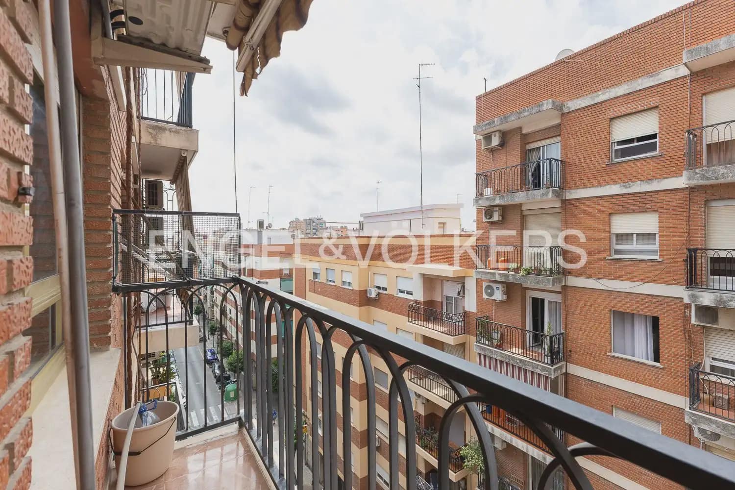 4 chambre Appartement à vendre à Mislata - 320 000 € (Ref: 10004766)