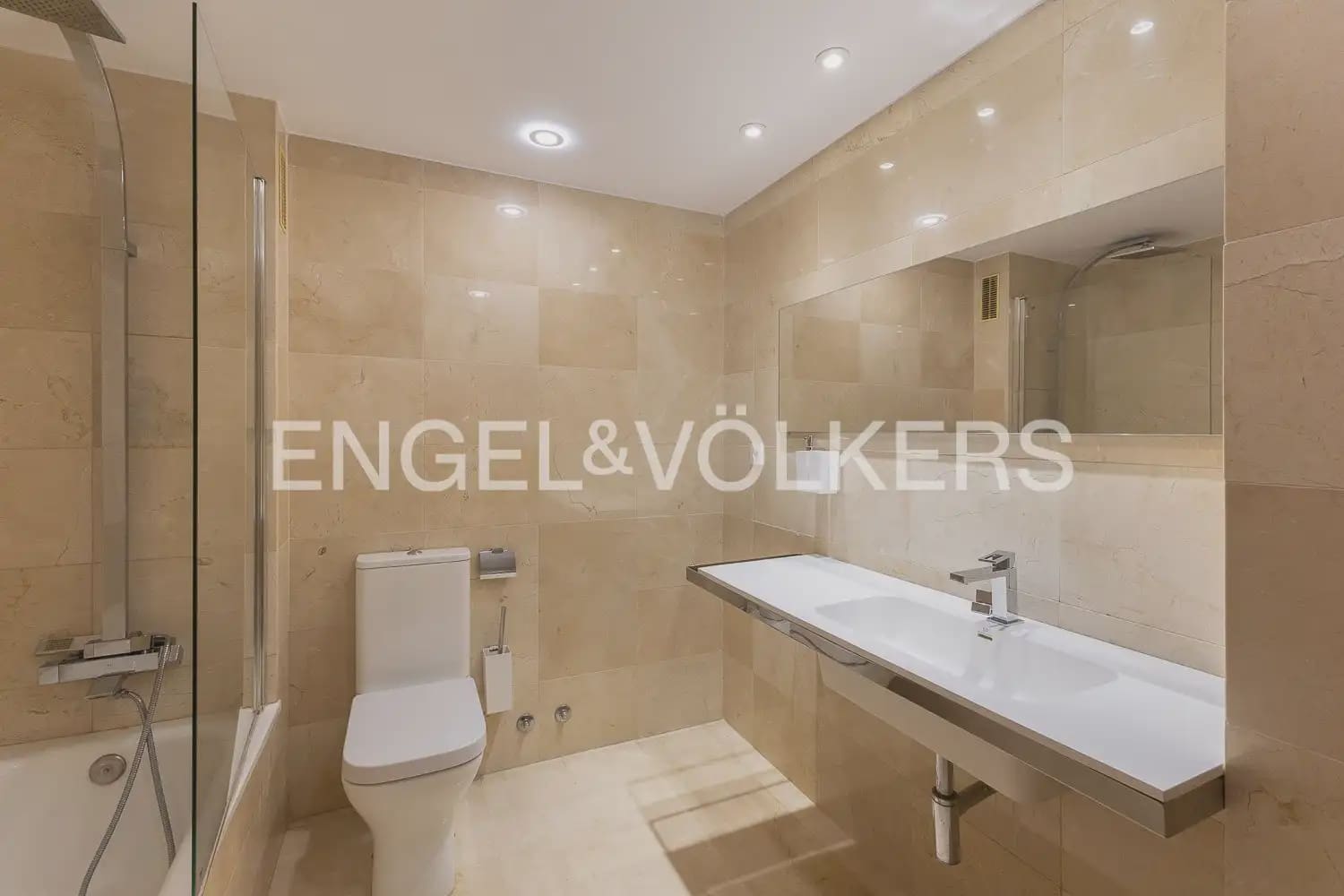4 chambre Penthouse à vendre à Mislata avec garage - 750 000 € (Ref: 10004842)