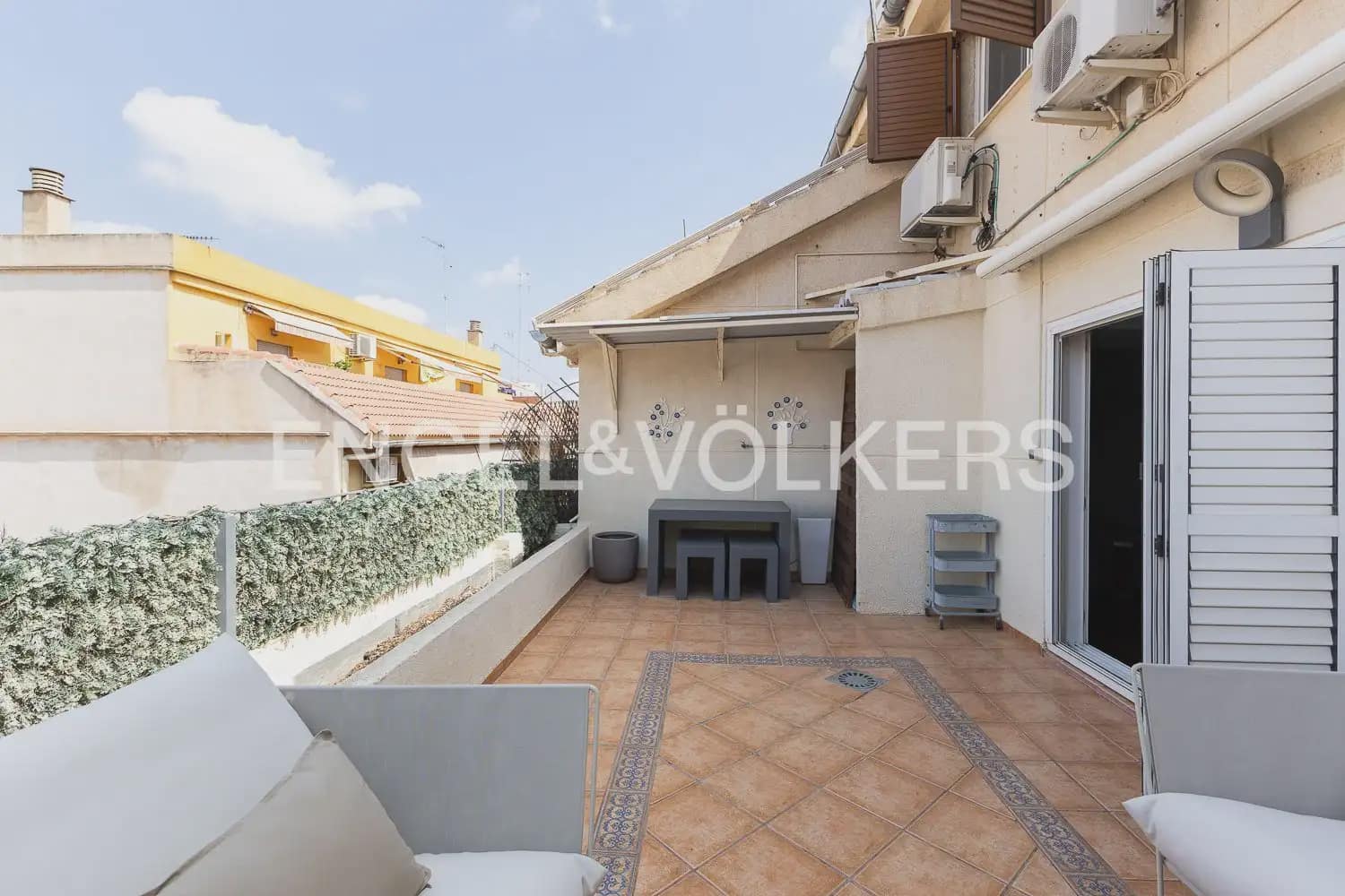 4 chambre Penthouse à vendre à Mislata avec garage - 750 000 € (Ref: 10004842)